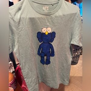 Uniqlo X kaws collab